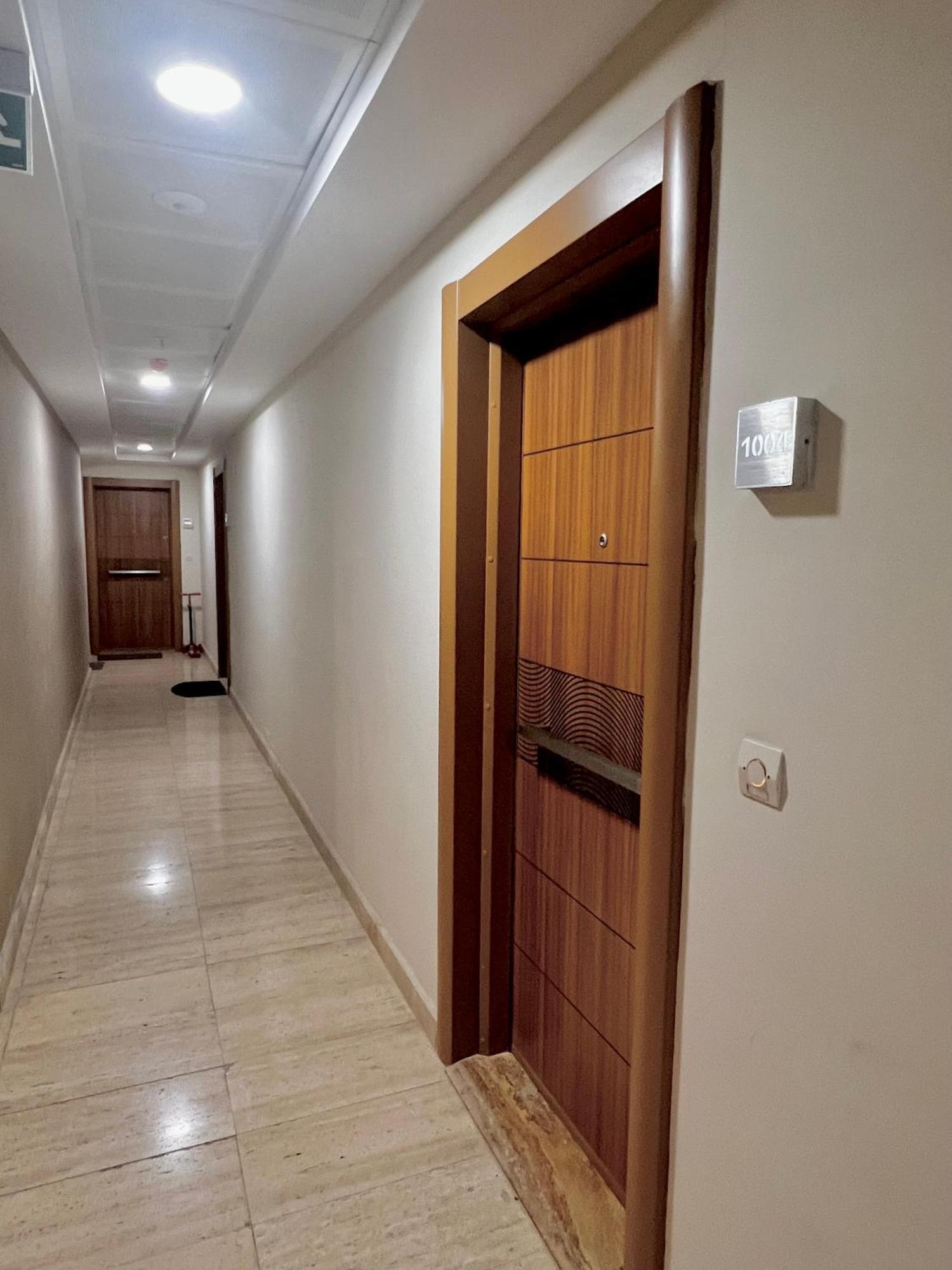 Apartments With Sea And Mountain Views, Portа Batumi Tower Exterior photo